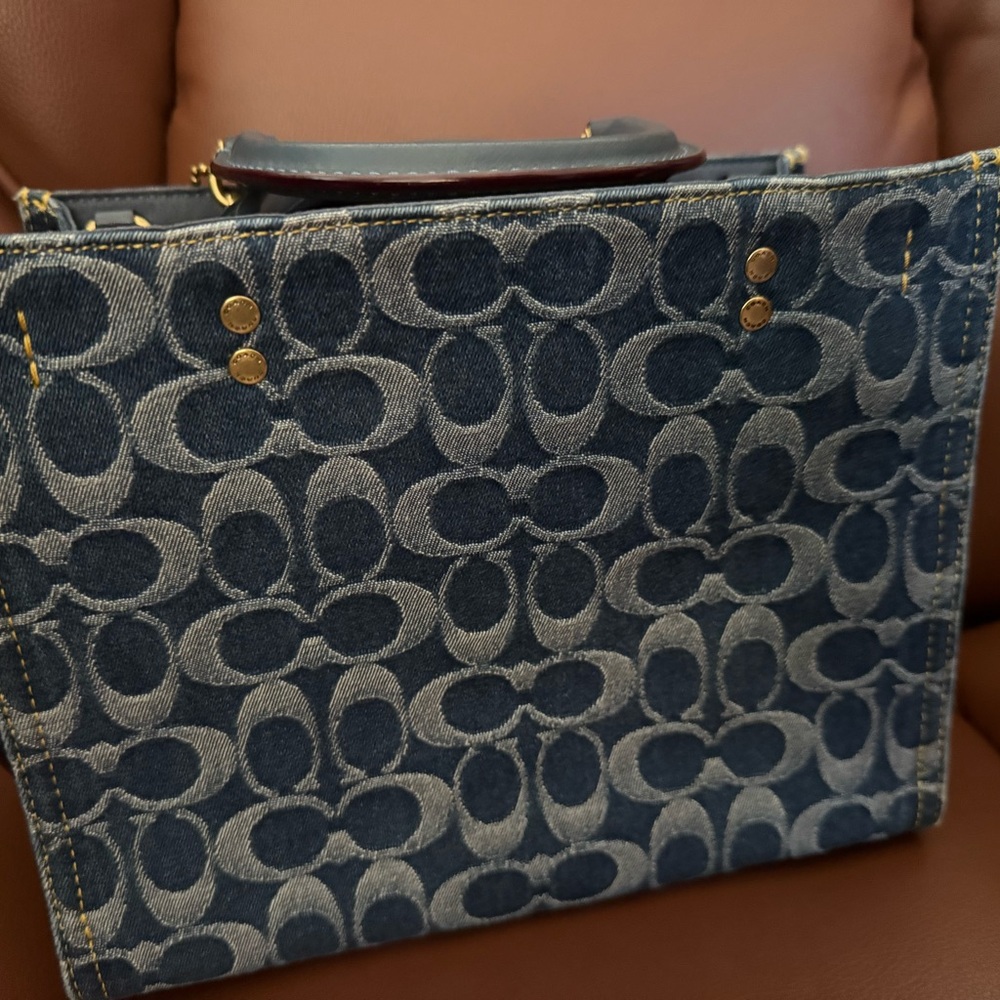Coach Rogue 25 in Signature Denim - Picture 4 of 9